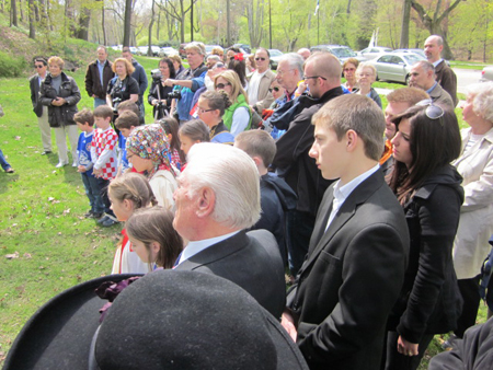 Watching the ground breaking in the Croatian Garden