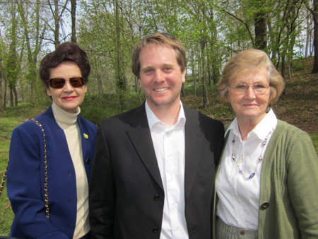 Mary Hamlin from the British Garden with Marko Lasic and Kathy Kuhar