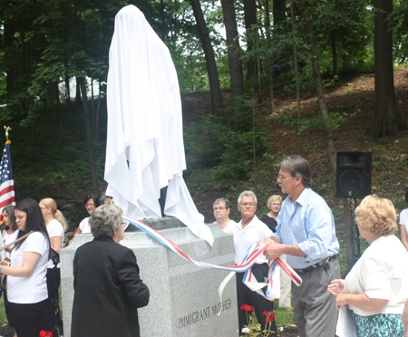 Immigrant Mother statue unveiling