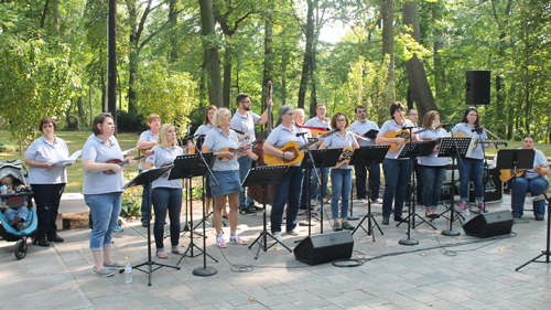 umbercani Tamburitzans Orchestra in Croatian Cultural Garden