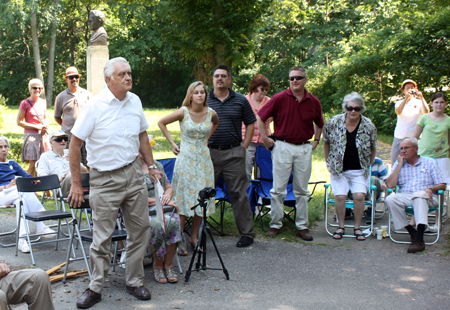 Frank Jirouch family members at Czech Garden presentation