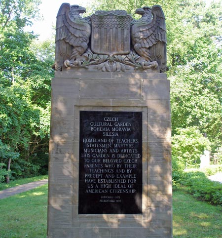 Czech Cultural Garden in Cleveland - sign (photo by Dan Hanson)