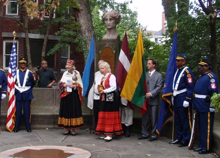 Mixing of Estonian Soil in the American Legion Cultural Garden in Cleveland, Ohio (photos by Dan Hanson)