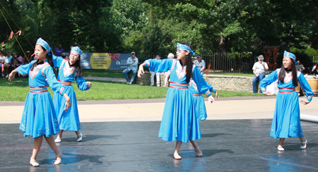 Cleveland Contemporary Chinese Culture Association Dancers