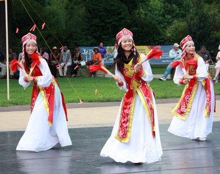 Cleveland Contemporary Chinese Culture Association Dancers