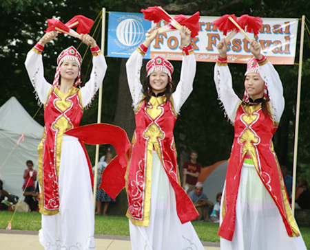 Cleveland Contemporary Chinese Culture Association Dancers