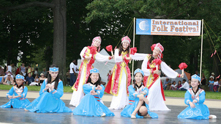 Cleveland Contemporary Chinese Culture Association Dancers