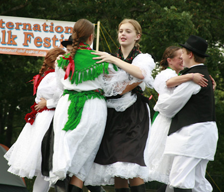 Croatian Music and Dance from Cleveland Junior Tamburitzans