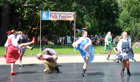 PIAST Polish Folk Song and Dance Ensemble