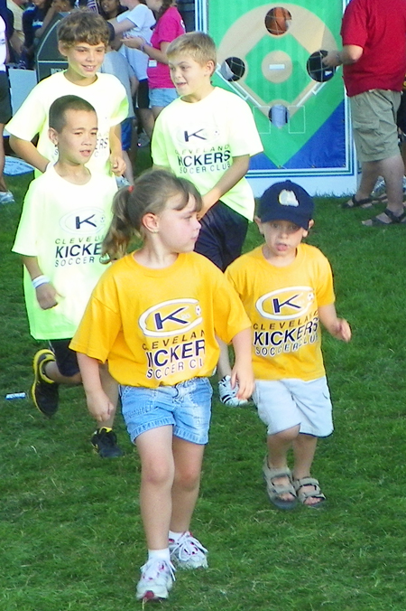 Parade of young athletes at the 2011 Continental Cup