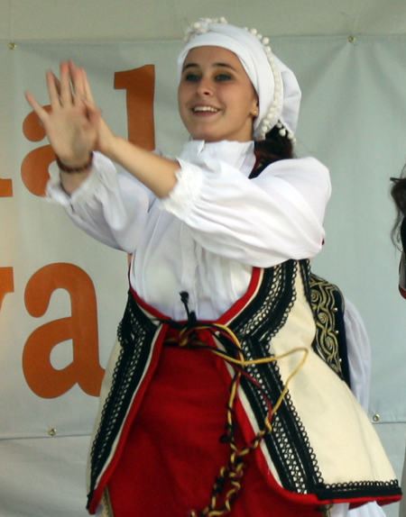 Kyklonas Hellenic Dancer