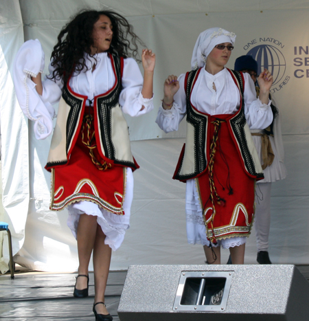 Kyklonas Hellenic Dancers