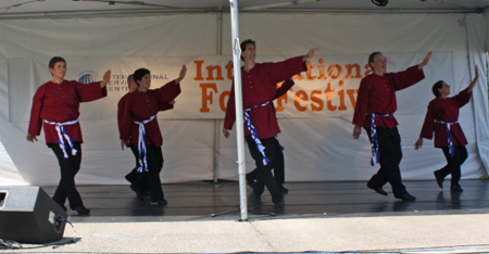 Dance Israeli! dancers at Cleveland Folk Festival