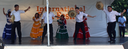 Julia de Burgos Cultural Arts Center dancers