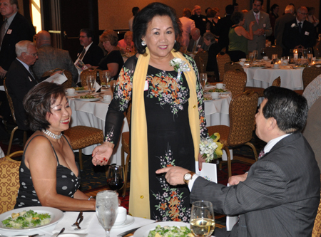 Inductee Gia Hoa Ryan table