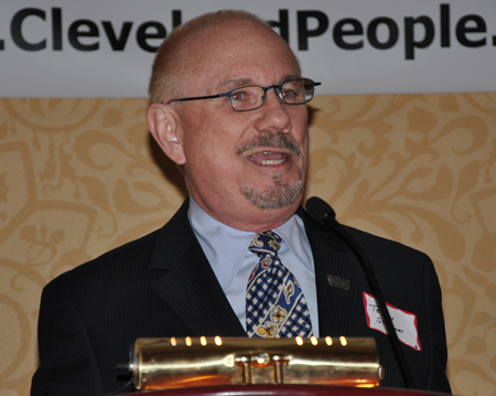 Terry Stewart at podium inducting Tony Petkovsek