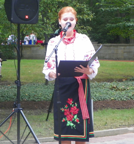 Christina Skabyk of the Zorya Ukrainian Women's Ensemble