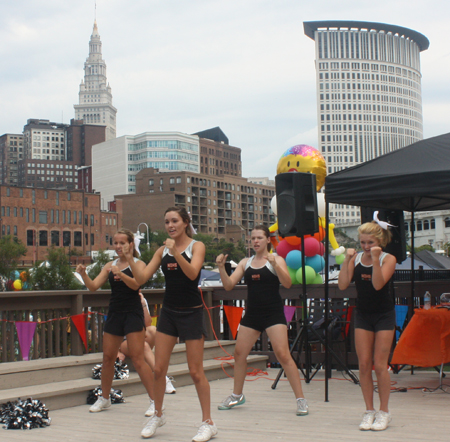 North Olmsted High School Cheerleaders