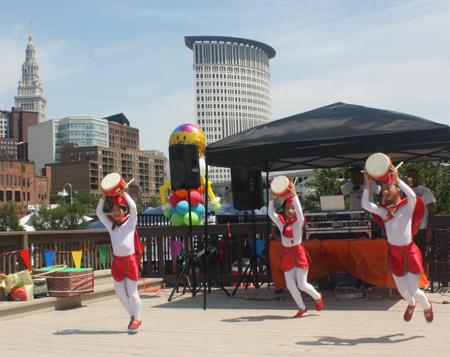 Happy Drum Dance by young Chinese Americans in Cleveland