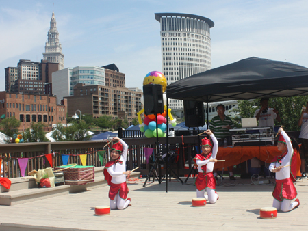 Happy Drum Dance by young Chinese Americans in Cleveland