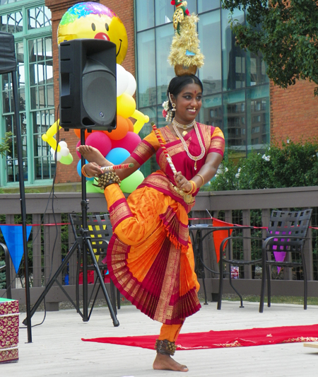 Mahima Venkatesh performing the traditional South Indian Karagattam Dance
