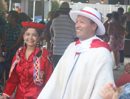 Cleveland Peruvians at fashion show