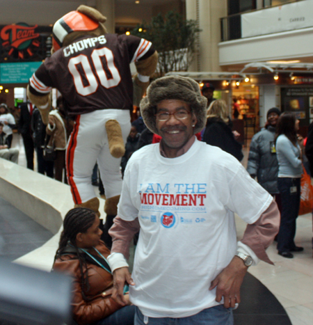 man wearing new Ohio Homecoming t-shirts