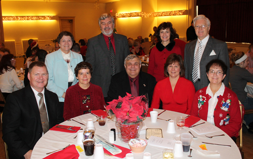 Czech community table