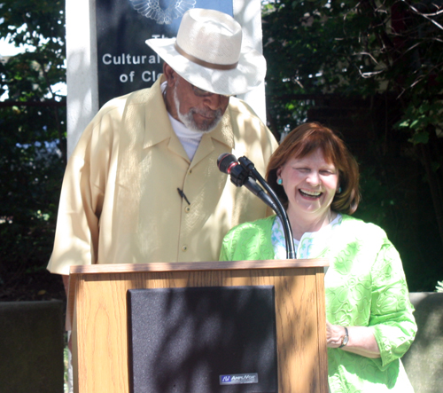 Harry Davis and Sheila Murphy Crawford