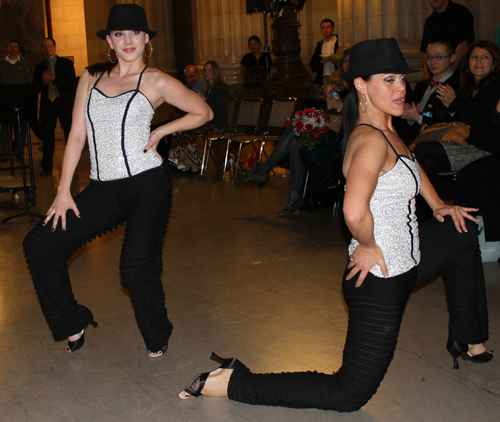 Soulseras dancers at Cleveland City Hall