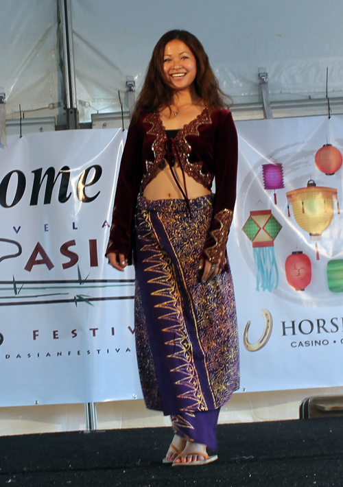 Fashion Show at the 2013 Cleveland Asian Festival