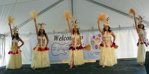 Hula dances from the Polynesian and Hawaiian Islands peformed by Polynesian Hula Fusion