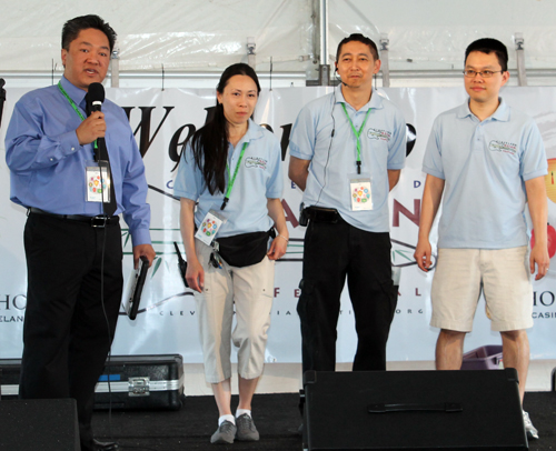 Wayne Wong, Lisa Wong, Johnny Wu and Vi Huynh