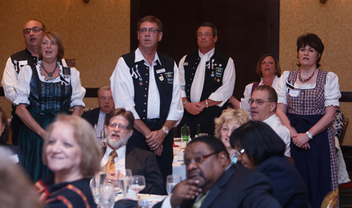 Donauschwaben and other sing Edelweiss as a tribute to Josef Holzer