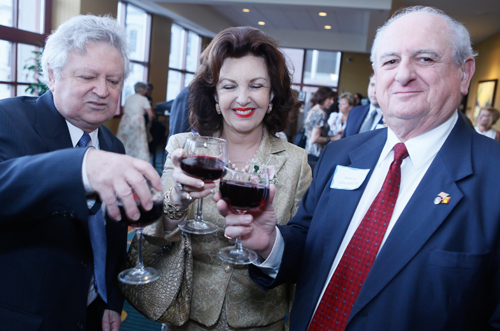 Hugo Urizar, Maria Pujana and Manuel Lopez