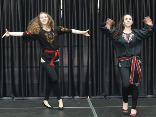 Ukrainian girls dancing