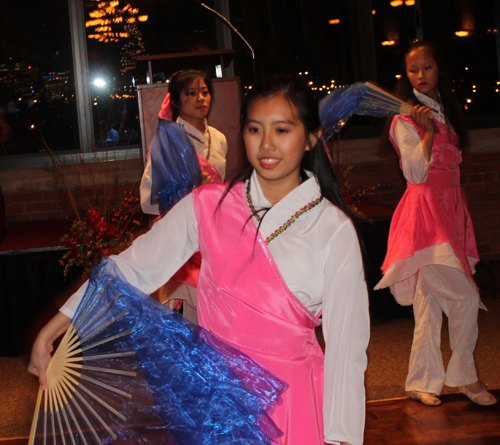 Great Wall Enrichment Center of Cleveland dancers