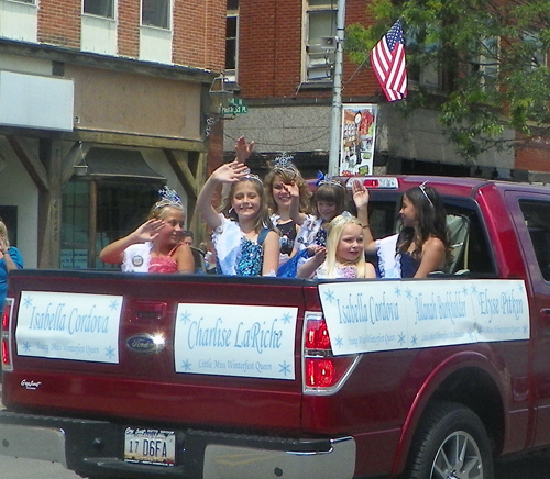 Winterfest Girls at  Ashtabula Parade