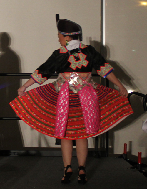 Fashion of Hmong Community