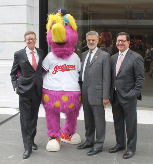 Bill Griswold, Slider, Mayor Jackson and Steve Kestner