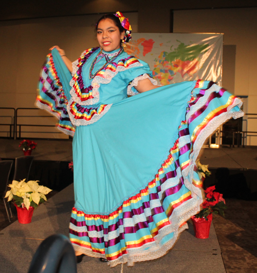 Traditional Mexican Fashions at ICC-WIN event