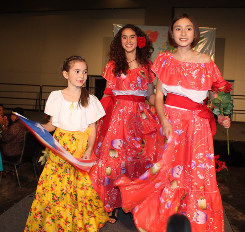 Sofia, Lily and Phoebe Barlow