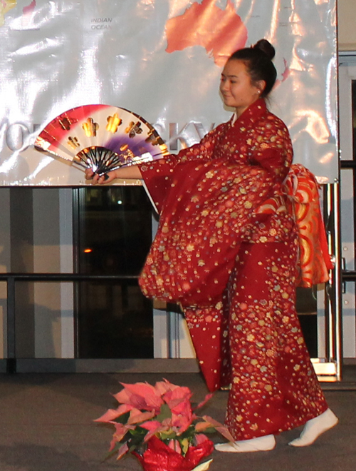 Sho-Jo-Ji Japanese Dancers