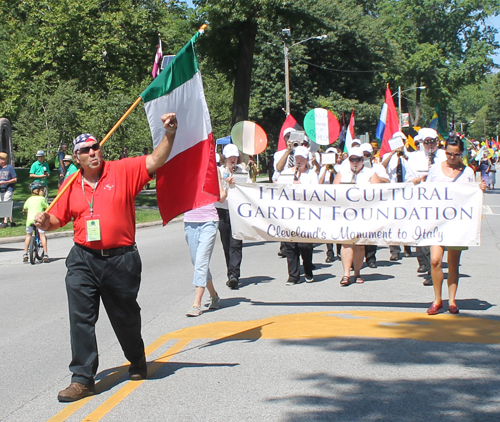 Italy in Parade of Flags