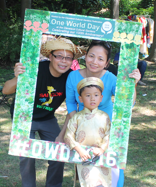 Vietnamese Cultural Garden on One World Day 2016