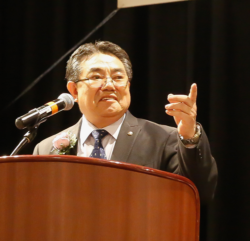 Seung (Sam) Kim