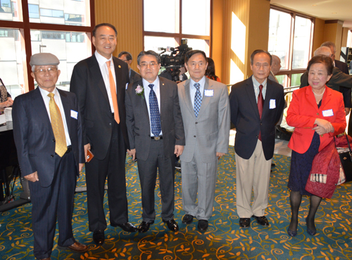 Inductee Sam Kim and friends
