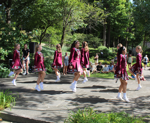 Murphy Irish dancers in Irish Cultural Garden on One World Day