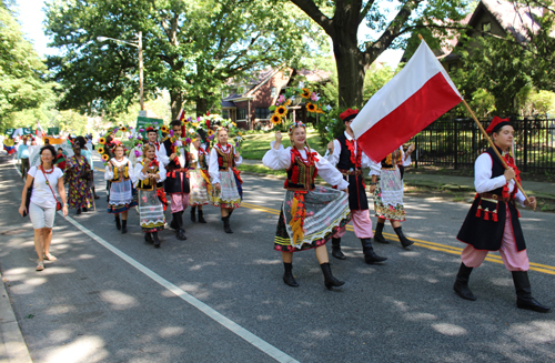 Polish Garden in the Parade of Flags at 2018 One World Day