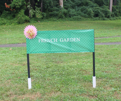 French Cultrual Garden sign